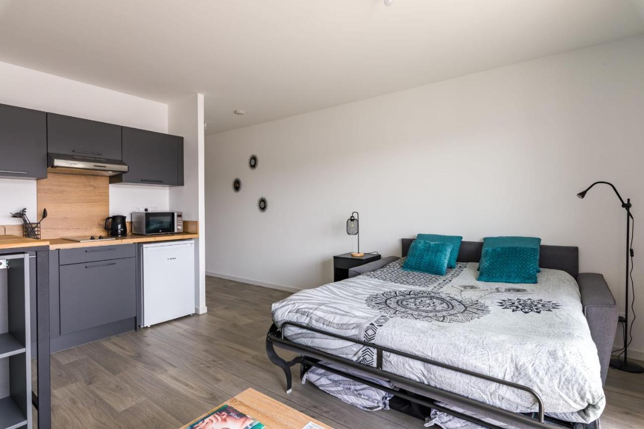 L'Ecume - Studio Moderne Avec Grand Balcon Et Place De Parking Apartman Dinard Kültér fotó